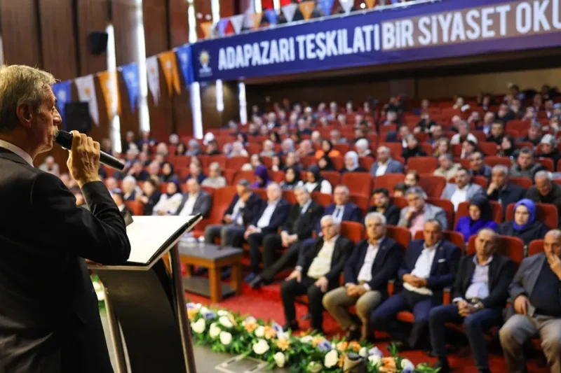 Alemdar: Sakarya’da geleceğe taşıyacak adımları birlikte atıyoruz