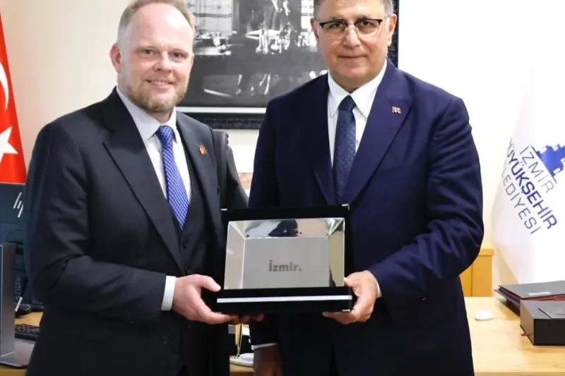 Kanada ve İzmir arasında kültürel ilişkiler gelişecek