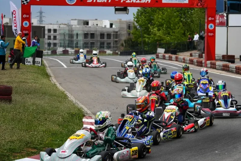 Karting heyecanı Tuzla’da yaşandı