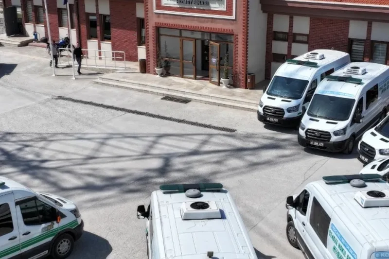 Kocaeli Büyükşehir, acıları ücretsiz hizmetle hafifletiyor