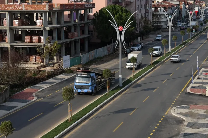 Sakarya Büyükşehir’den şehrin dört bir yanına ‘yeşil’ dokunuş!