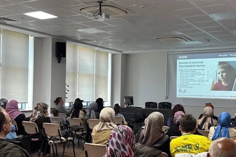 Sakarya’da ebeveyn-çocuk ilişkisi konuşuldu