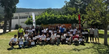 Denizli'de yüzlerce liselinin katıldığı gençlik kampı sona erdi